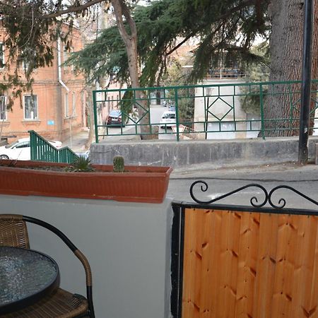 טביליסי Nikas Apartment מראה חיצוני תמונה