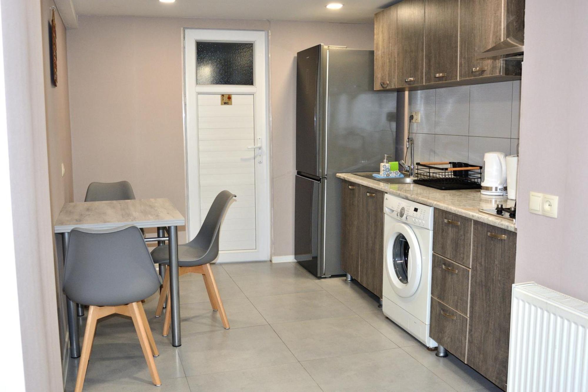 טביליסי Nikas Apartment מראה חיצוני תמונה