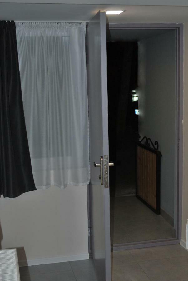 טביליסי Nikas Apartment מראה חיצוני תמונה